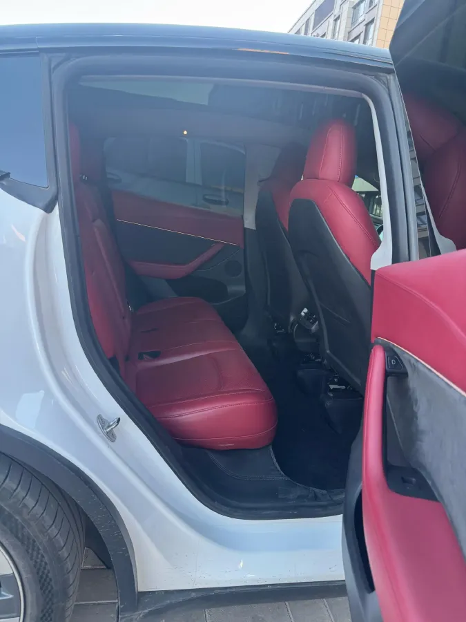 2022 Tesla Model Y BEV 60KWH,autocango,china used car exporter,china ev exporter,chinese used car exporter,chinese used ev exporter