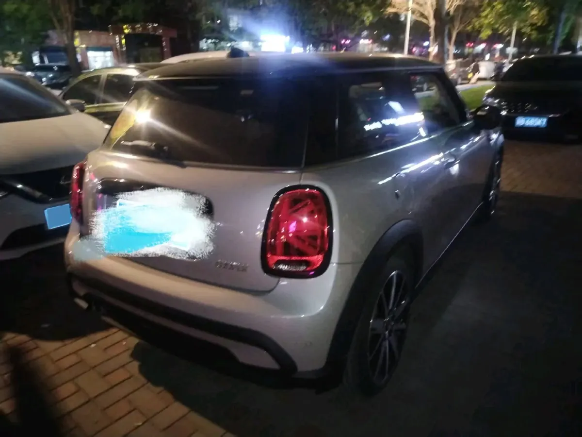 2023 MINI MINI 1.5T 136HP L3 7DCT,autocango,china used car exporter,china ev exporter,chinese used car exporter,chinese used ev exporter