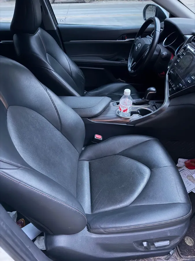 2018 Toyota Camry 2.5L 209HP L4 8AT,autocango,china used car exporter,china ev exporter,chinese used car exporter,chinese used ev exporter