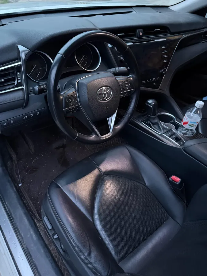 2018 Toyota Camry 2.5L 209HP L4 8AT,autocango,china used car exporter,china ev exporter,chinese used car exporter,chinese used ev exporter