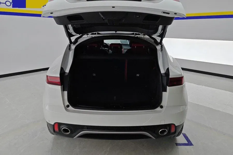 2024 Jaguar E-PACE 1.5T 200HP L3 8AT,autocango,china used car exporter,china ev exporter,chinese used car exporter,chinese used ev exporter