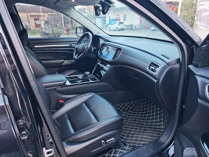 2021 GAC Trumpchi GS8 2.0T 252HP L4 6AT,autocango,china used car exporter,china ev exporter,chinese used car exporter,chinese used ev exporter