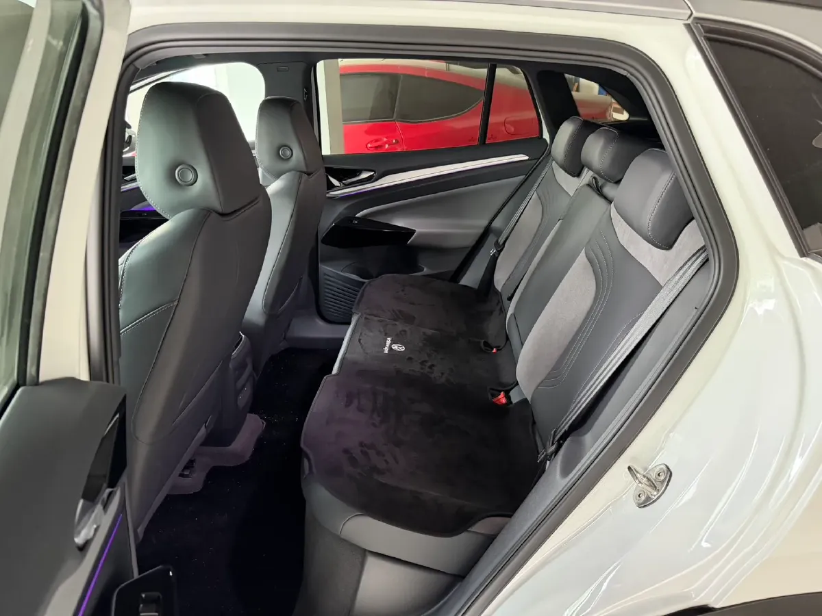 2024 Volkswagen ID.4 Crozz BEV 84.8KWH,autocango,china used car exporter,china ev exporter,chinese used car exporter,chinese used ev exporter