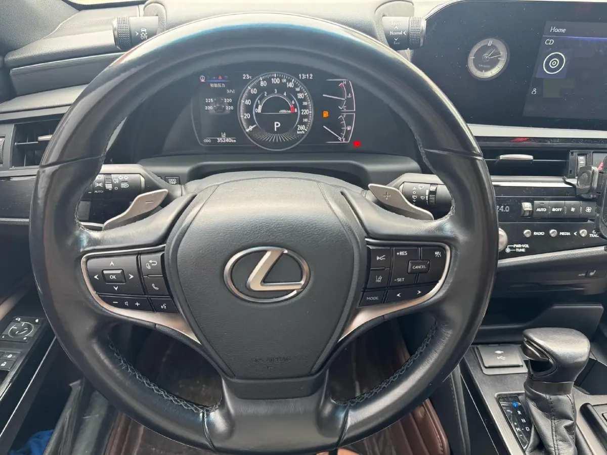 2020 Lexus ES 2.0L 173HP L4 CVT,autocango,china used car exporter,china ev exporter,chinese used car exporter,chinese used ev exporter