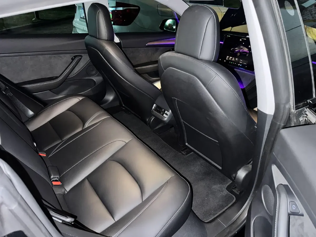 2022 Chevrolet Blazer 2.0T 237HP L4 9AT,autocango,china used car exporter,china ev exporter,chinese used car exporter,chinese used ev exporter