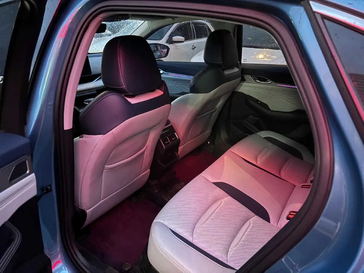 2021 Geely Preface 2.0T 190HP L4 7DCT,autocango,china used car exporter,china ev exporter,chinese used car exporter,chinese used ev exporter