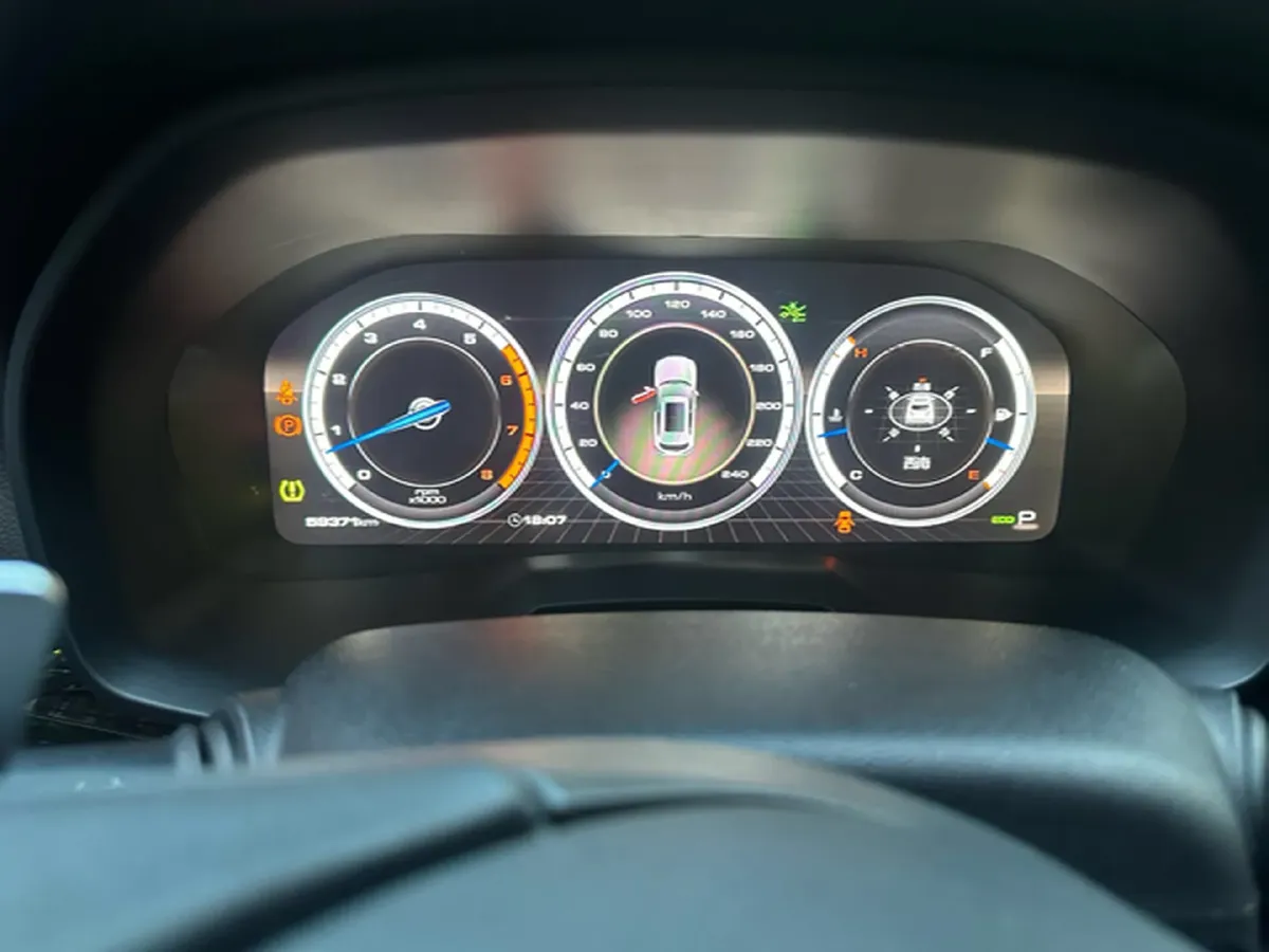 2017 WEY VV7 2.0T 234HP L4 7DCT,autocango,china used car exporter,china ev exporter,chinese used car exporter,chinese used ev exporter