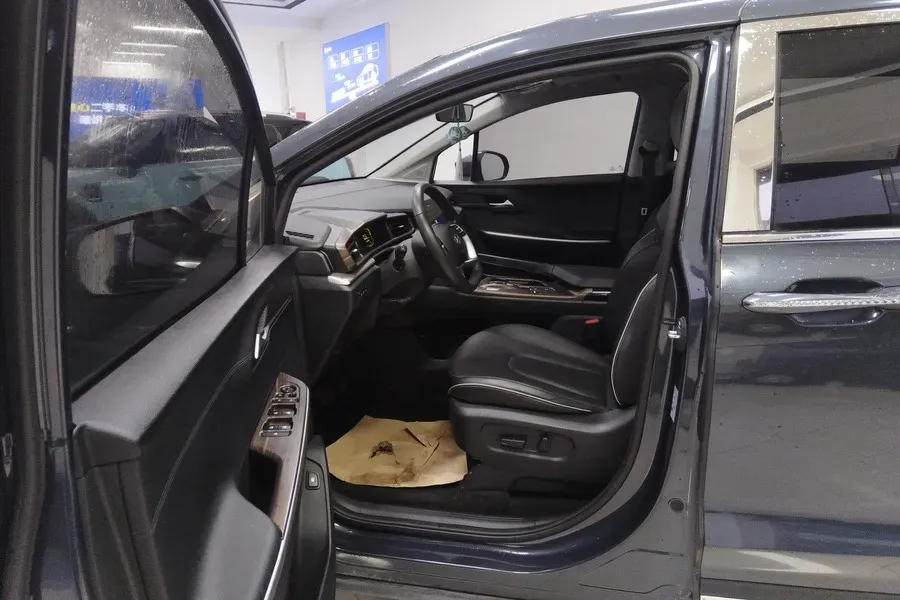 2024 Hyundai Custo 1.5T 170HP L4 8AT,autocango,china used car exporter,china ev exporter,chinese used car exporter,chinese used ev exporter