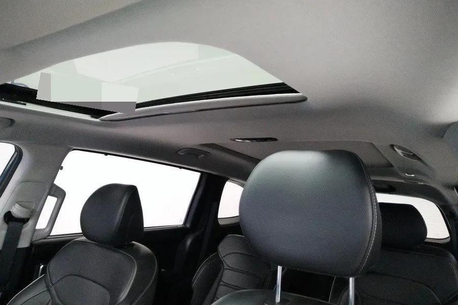 2024 Hyundai Custo 1.5T 170HP L4 8AT,autocango,china used car exporter,china ev exporter,chinese used car exporter,chinese used ev exporter