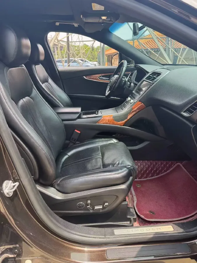 2019 Lincoln Nautilus 2.7T 329HP V6 8AT,autocango,china used car exporter,china ev exporter,chinese used car exporter,chinese used ev exporter