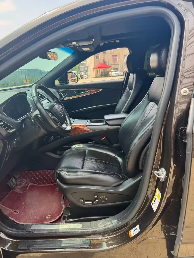 2019 Lincoln Nautilus 2.7T 329HP V6 8AT,autocango,china used car exporter,china ev exporter,chinese used car exporter,chinese used ev exporter