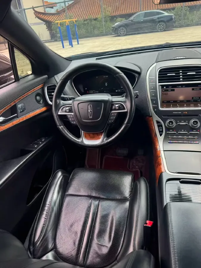2019 Lincoln Nautilus 2.7T 329HP V6 8AT,autocango,china used car exporter,china ev exporter,chinese used car exporter,chinese used ev exporter
