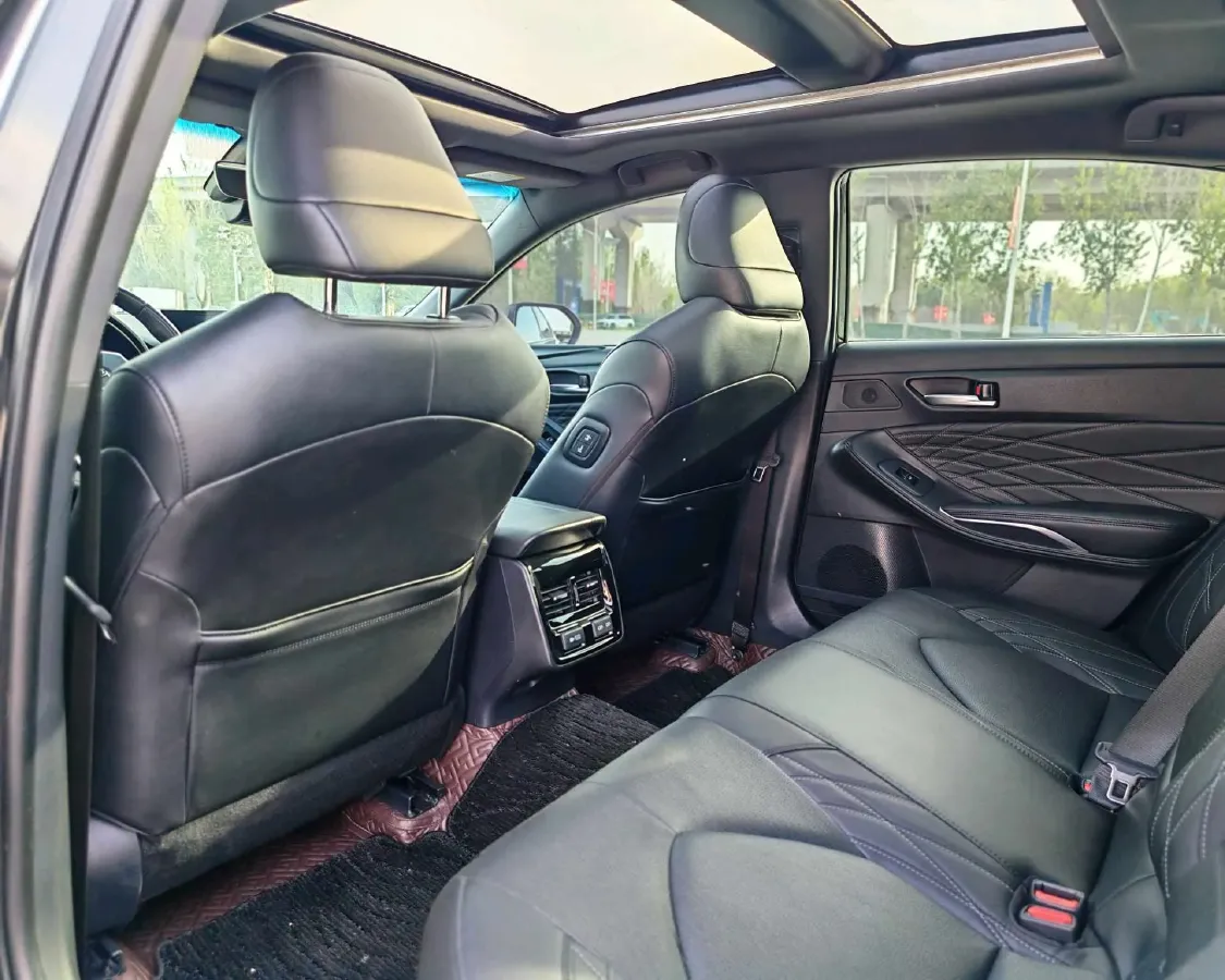 2022 Toyota Avalon 2.5L 178HP L4 E-CVT Hybrid,autocango,china used car exporter,china ev exporter,chinese used car exporter,chinese used ev exporter