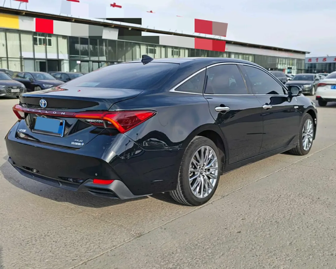 2022 Toyota Avalon 2.5L 178HP L4 E-CVT Hybrid,autocango,china used car exporter,china ev exporter,chinese used car exporter,chinese used ev exporter