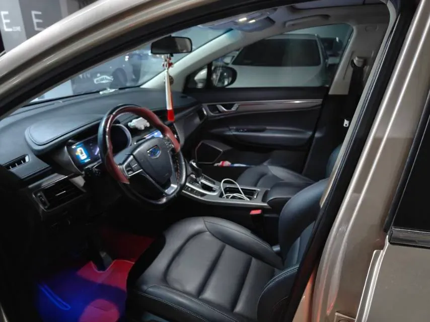 2016 Geely Emgrand GS 1.3T 129HP L4 6DCT,autocango,china used car exporter,china ev exporter,chinese used car exporter,chinese used ev exporter