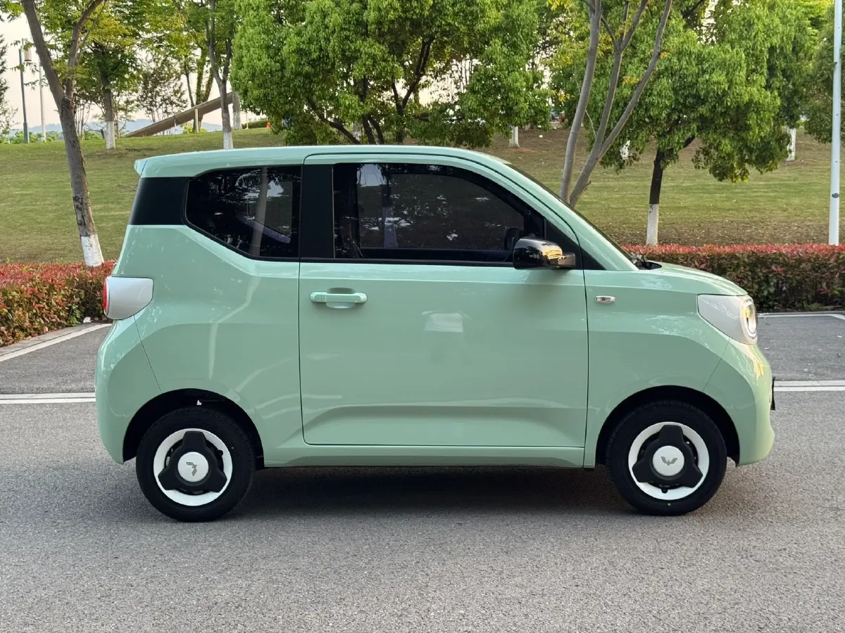 2024 WuLing HongGuang MINI EV BEV 17.3KWH,autocango,china used car exporter,china ev exporter,chinese used car exporter,chinese used ev exporter