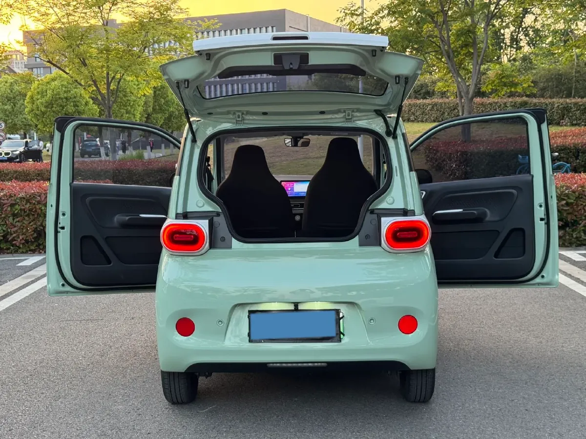 2024 WuLing HongGuang MINI EV BEV 17.3KWH,autocango,china used car exporter,china ev exporter,chinese used car exporter,chinese used ev exporter