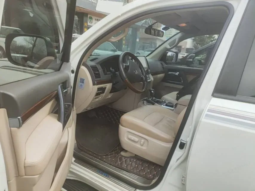 2019 Chevrolet Trax 1.0T 125HP L3 6AT,autocango,china used car exporter,china ev exporter,chinese used car exporter,chinese used ev exporter