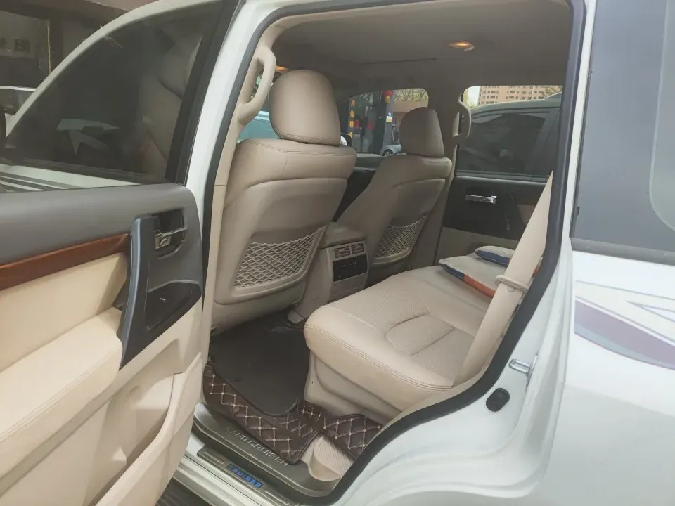 2019 Chevrolet Trax 1.0T 125HP L3 6AT,autocango,china used car exporter,china ev exporter,chinese used car exporter,chinese used ev exporter