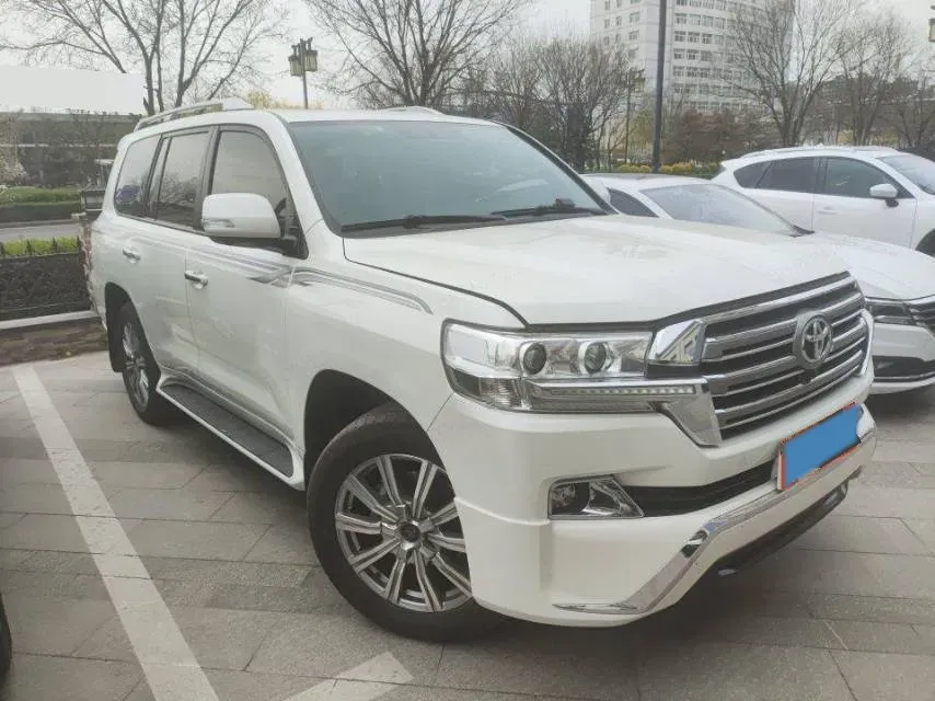 2019 Chevrolet Trax 1.0T 125HP L3 6AT,autocango,china used car exporter,china ev exporter,chinese used car exporter,chinese used ev exporter