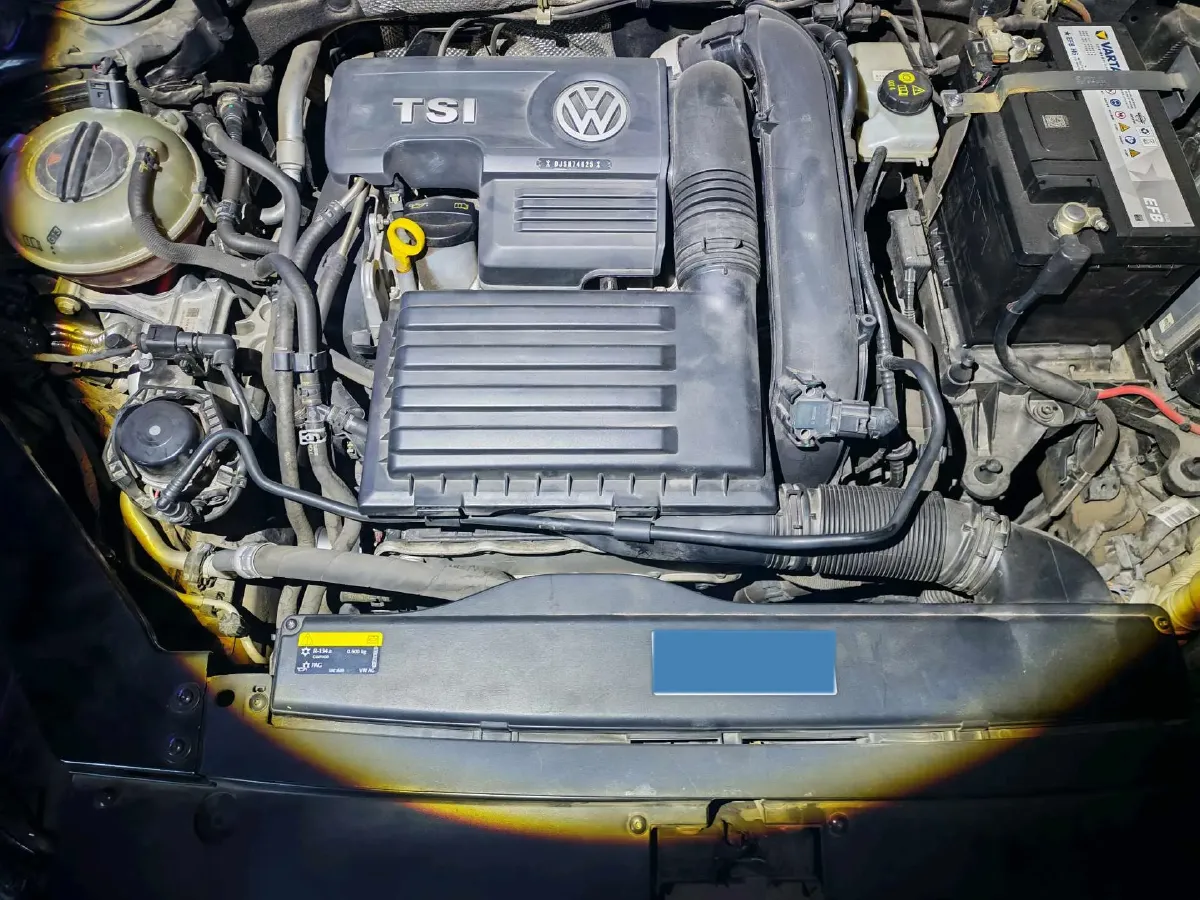 2019 Citroen C6 1.6T 170HP L4 6AT,autocango,china used car exporter,china ev exporter,chinese used car exporter,chinese used ev exporter