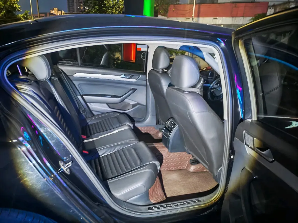 2019 Citroen C6 1.6T 170HP L4 6AT,autocango,china used car exporter,china ev exporter,chinese used car exporter,chinese used ev exporter