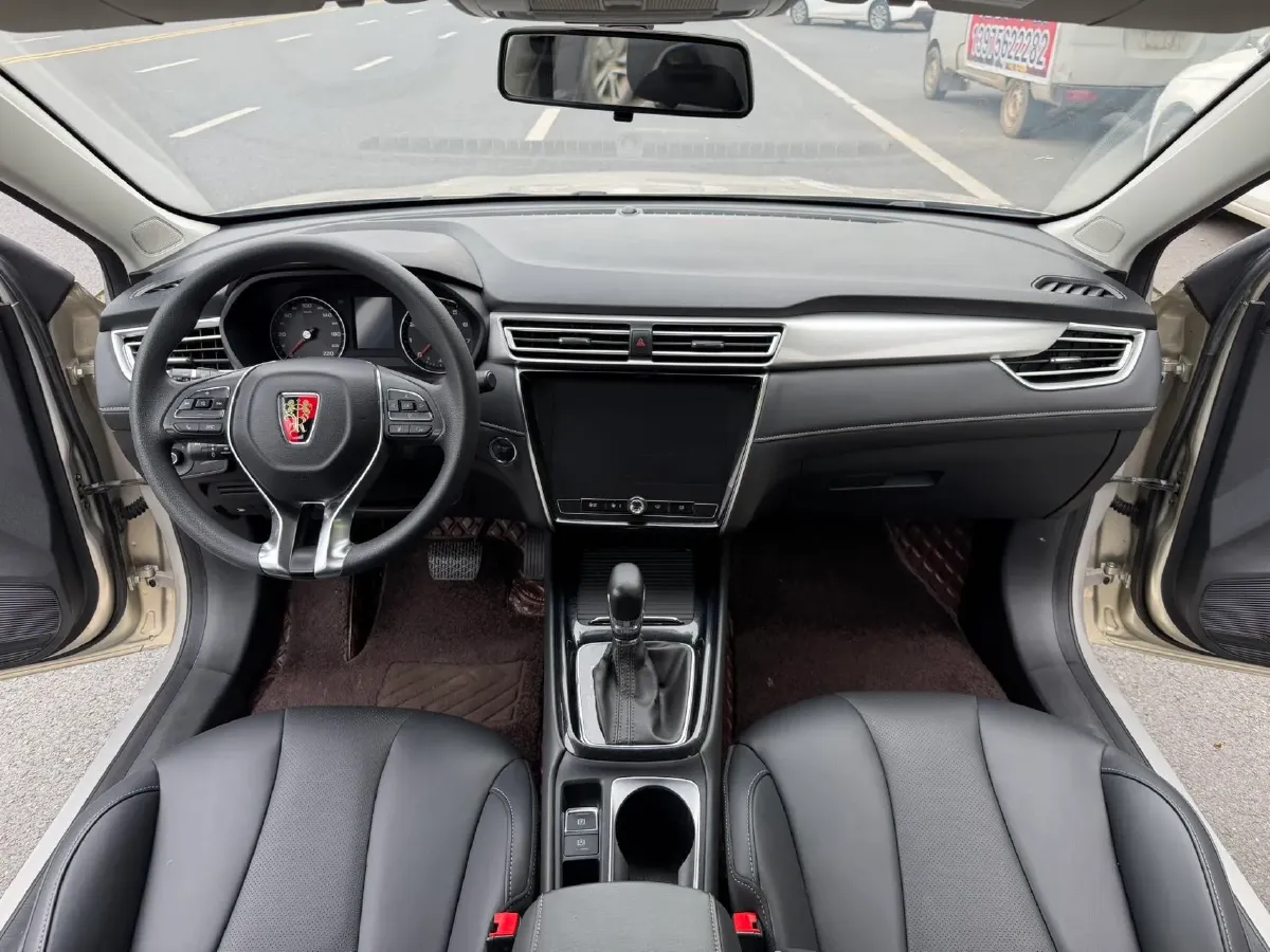 2019 Roewe i5 1.5L 120HP L4 CVT,autocango,china used car exporter,china ev exporter,chinese used car exporter,chinese used ev exporter