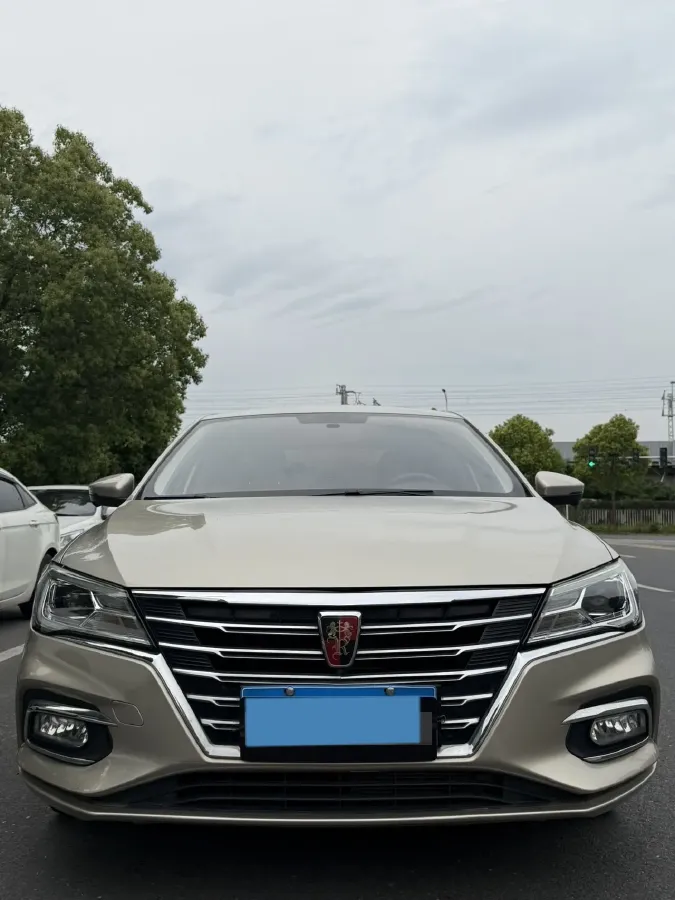 2019 Roewe i5 1.5L 120HP L4 CVT,autocango,china used car exporter,china ev exporter,chinese used car exporter,chinese used ev exporter