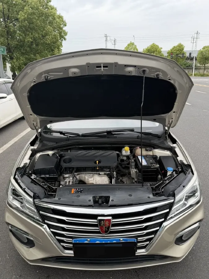 2019 Roewe i5 1.5L 120HP L4 CVT,autocango,china used car exporter,china ev exporter,chinese used car exporter,chinese used ev exporter
