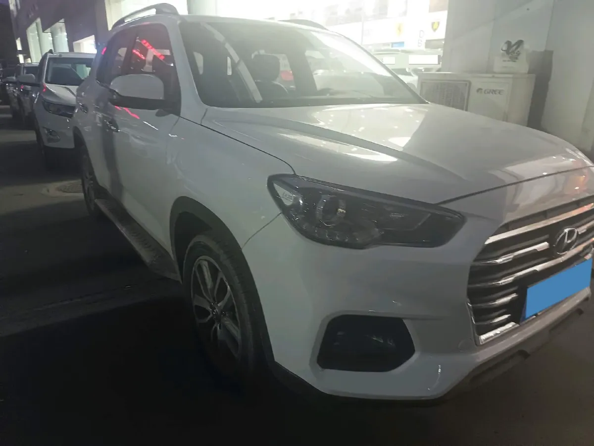 2018 Hyundai ix35 2.0L 160HP L4 6AT,autocango,china used car exporter,china ev exporter,chinese used car exporter,chinese used ev exporter