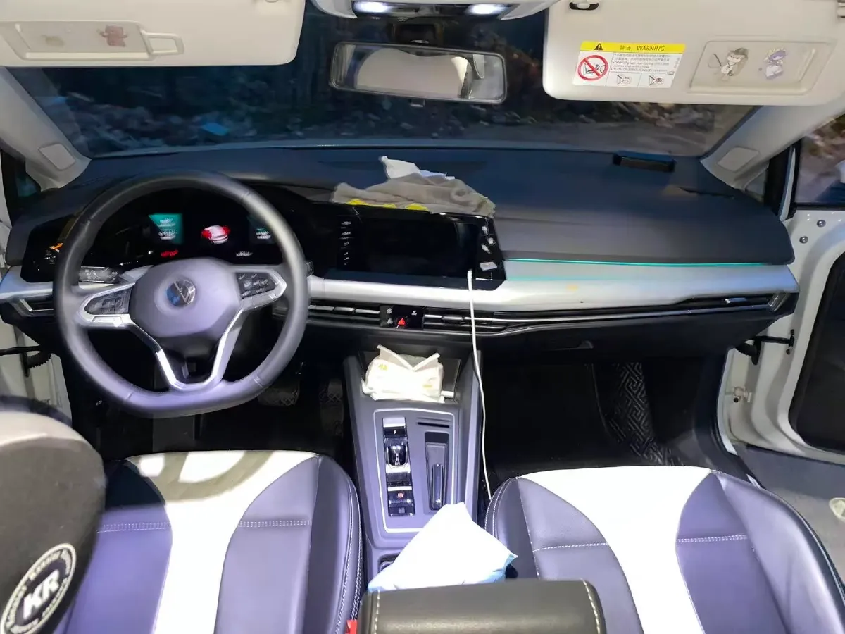 2021 Volkswagen Golf 1.2T 116HP L4 7DCT,autocango,china used car exporter,china ev exporter,chinese used car exporter,chinese used ev exporter