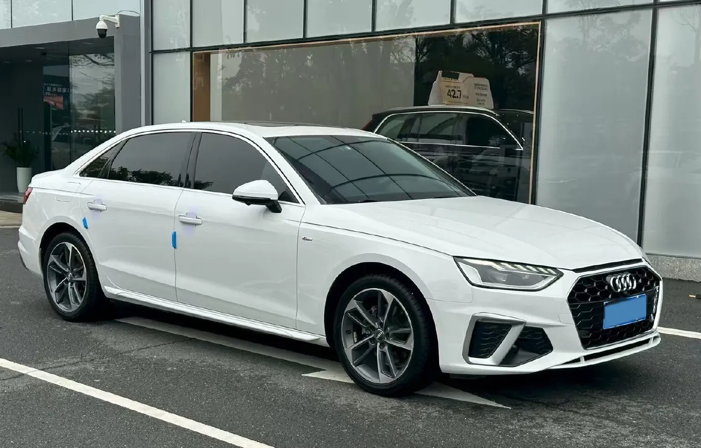 2020 Audi A4L 2.0T 190HP L4 7DCT,autocango,china used car exporter,china ev exporter,chinese used car exporter,chinese used ev exporter