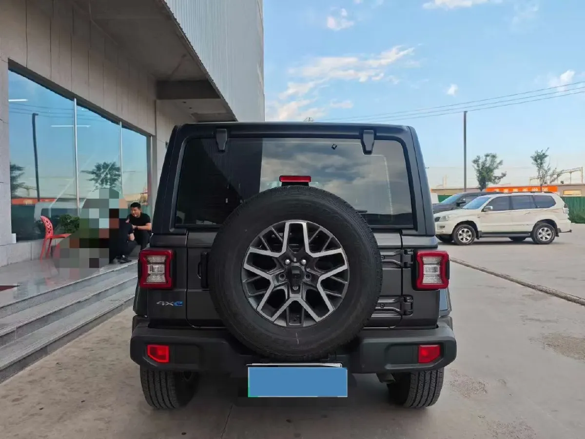 2021 Jeep Wrangler 2.0T 266HP L4 8AT PHEV 17KWH,autocango,china used car exporter,china ev exporter,chinese used car exporter,chinese used ev exporter