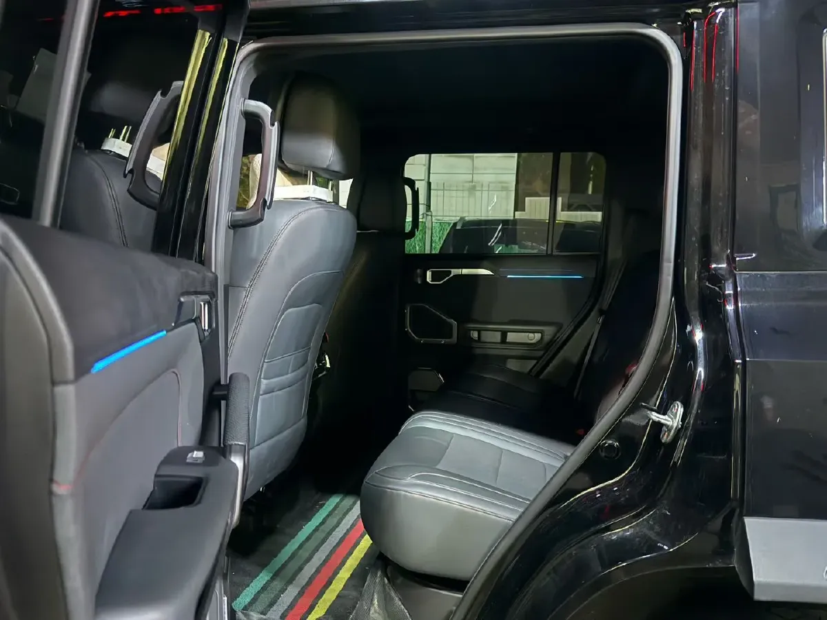 2023 Jetour Traveller 2.0T 254HP L4 8AT,autocango,china used car exporter,china ev exporter,chinese used car exporter,chinese used ev exporter