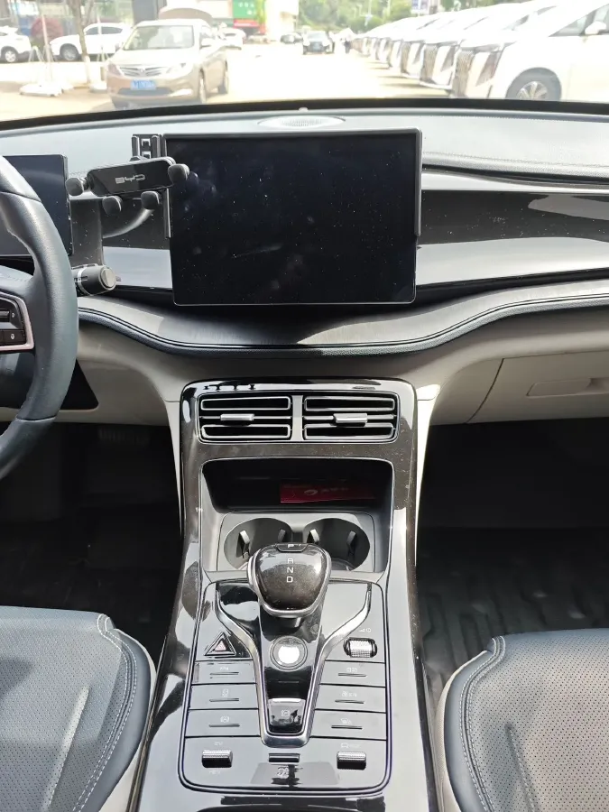 2023 BYD Qin Plus 1.5L 110HP L4 E-CVT PHEV 8.32KWH,autocango,china used car exporter,china ev exporter,chinese used car exporter,chinese used ev exporter