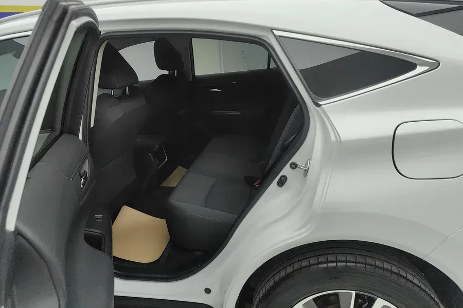 2022 Toyota Harrier 2.0L 171HP L4 CVT,autocango,china used car exporter,china ev exporter,chinese used car exporter,chinese used ev exporter