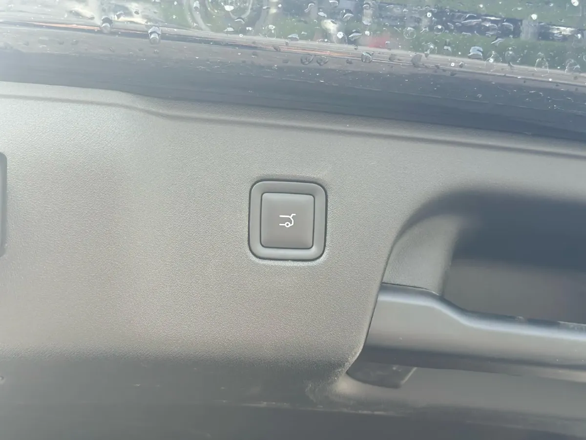 2026 Leapmotor C16 REEV 95HP REEV,autocango,china used car exporter,china ev exporter,chinese used car exporter,chinese used ev exporter