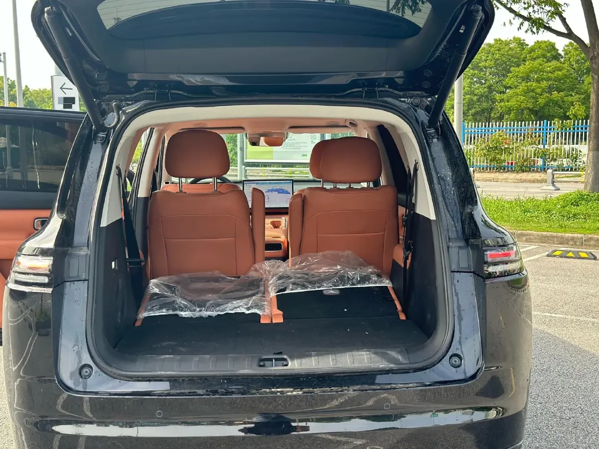 2026 Leapmotor C16 REEV 95HP REEV,autocango,china used car exporter,china ev exporter,chinese used car exporter,chinese used ev exporter