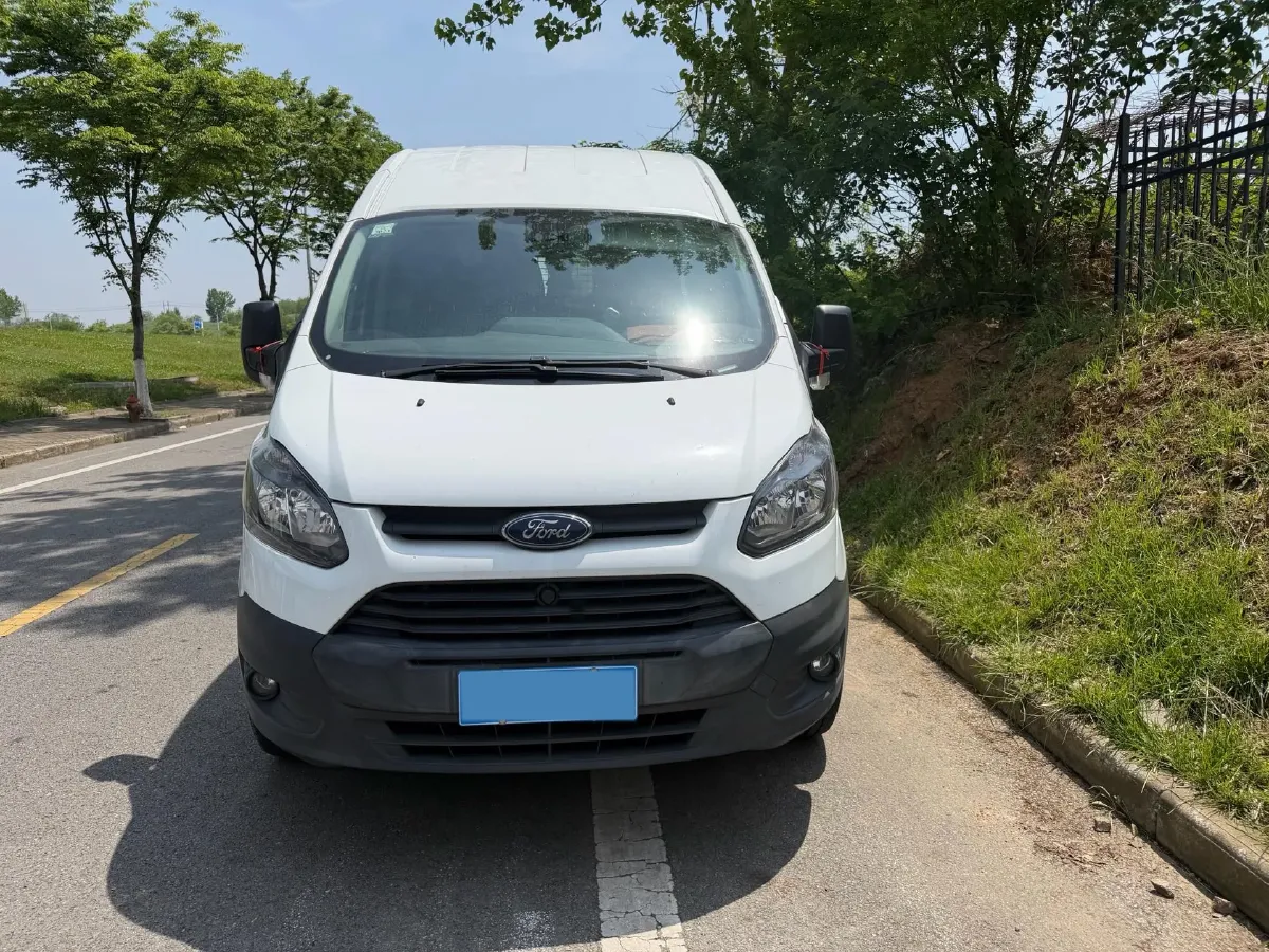 2017 Ford Transit 2.0T 121HP L4 5MT,autocango,china used car exporter,china ev exporter,chinese used car exporter,chinese used ev exporter