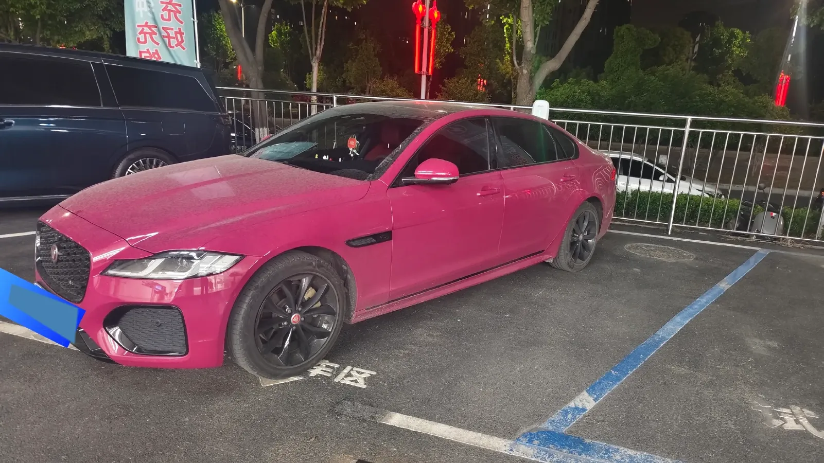 2021 Jaguar XFL 2.0T 250HP L4 8AT,autocango,china used car exporter,china ev exporter,chinese used car exporter,chinese used ev exporter