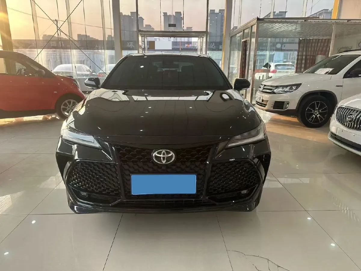 2026 HongQi HS6 PHEV 1.5T 150HP L4 1DHT PHEV,autocango,china used car exporter,china ev exporter,chinese used car exporter,chinese used ev exporter