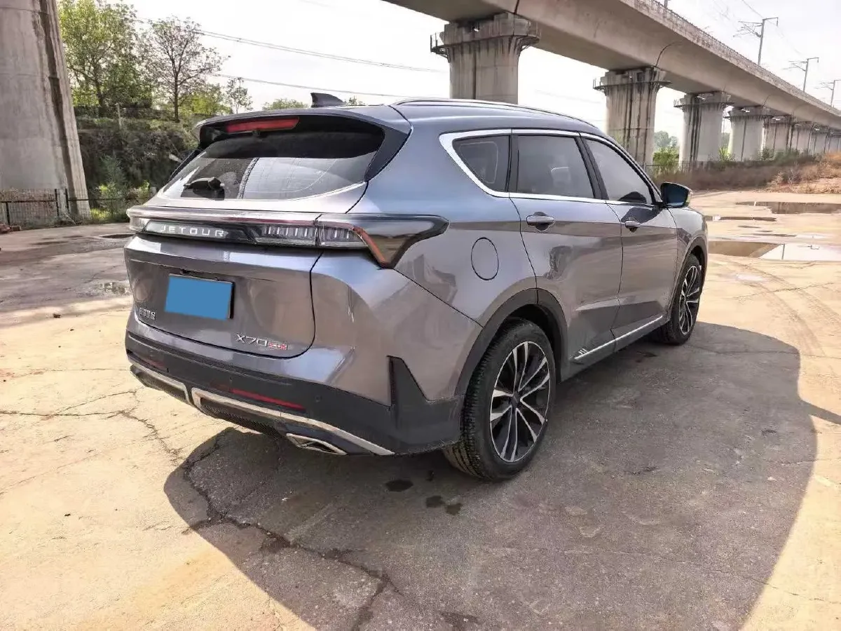 2025 Jetour X70 Plus 1.5T 184HP L4 7DCT,autocango,china used car exporter,china ev exporter,chinese used car exporter,chinese used ev exporter