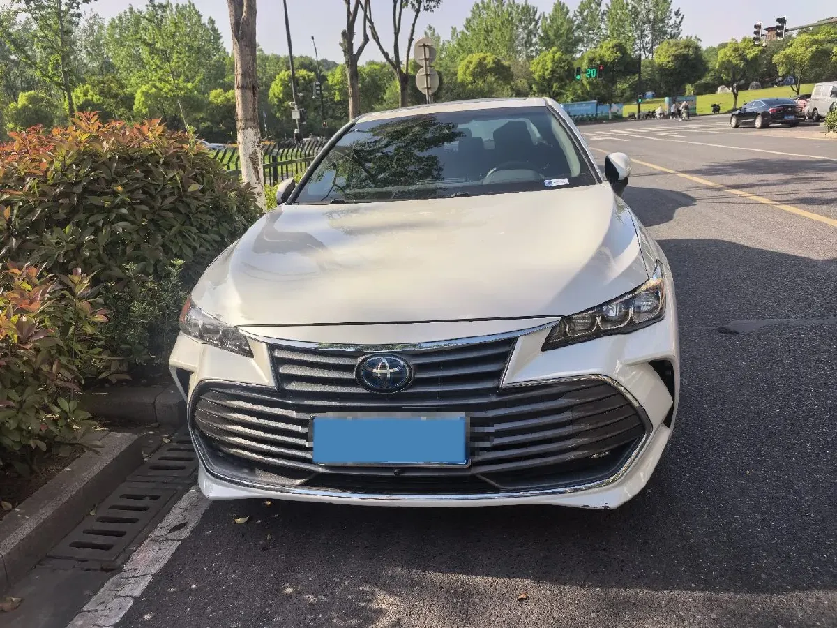 2019 Toyota Avalon 2.5L 178HP L4 E-CVT Hybrid,autocango,china used car exporter,china ev exporter,chinese used car exporter,chinese used ev exporter