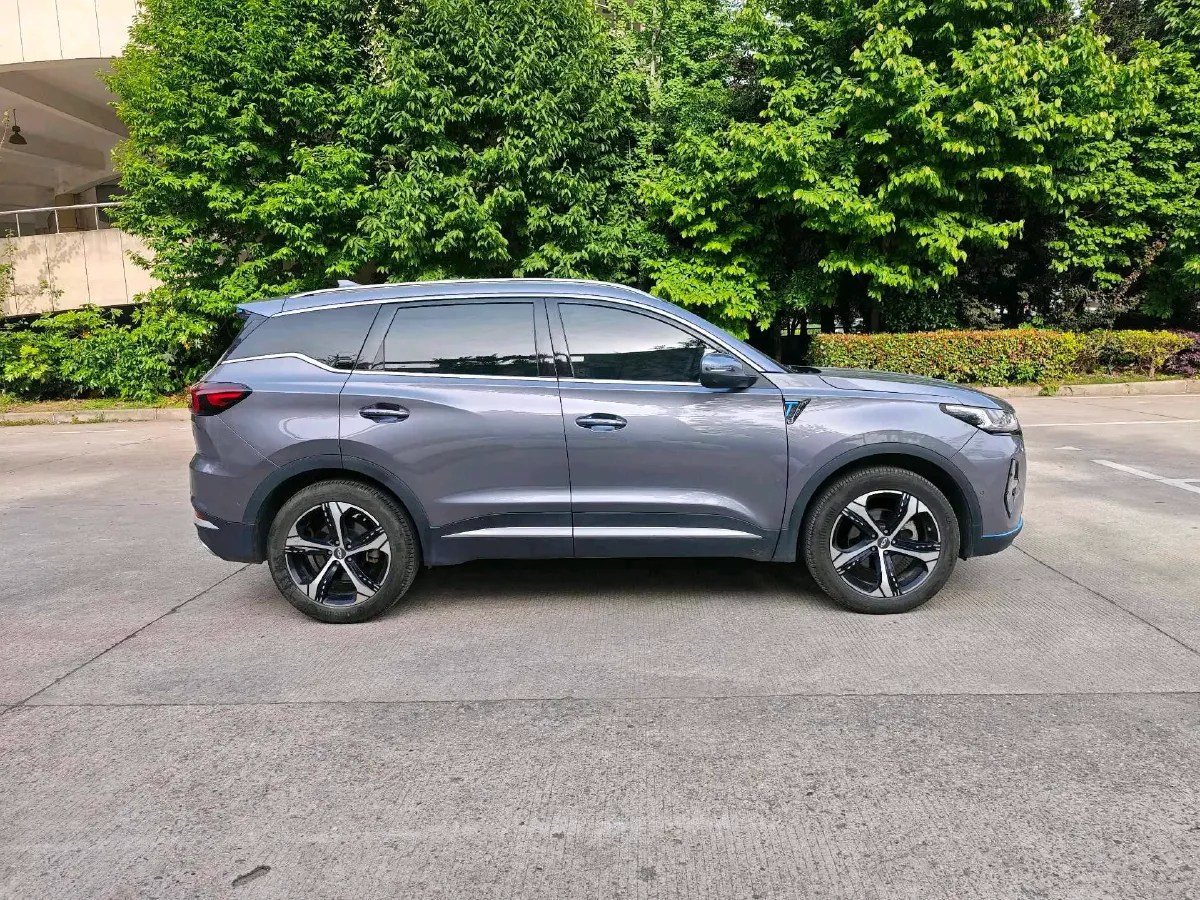 2021 Chery Tiggo 7 Plus 1.6T 197HP L4 7DCT,autocango,china used car exporter,china ev exporter,chinese used car exporter,chinese used ev exporter