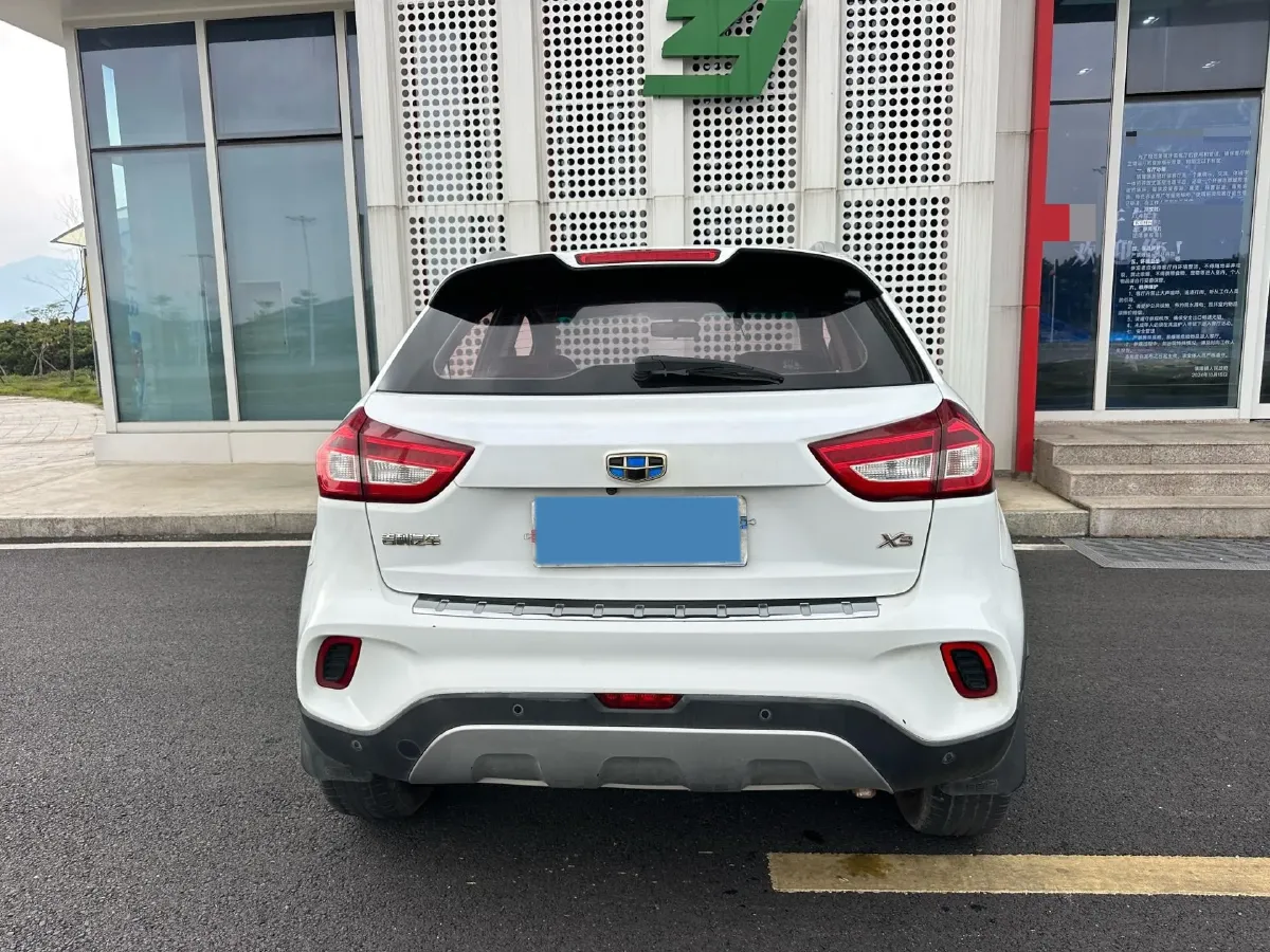 2017 Geely Vision X3 1.5L 102HP L4 5MT,autocango,china used car exporter,china ev exporter,chinese used car exporter,chinese used ev exporter