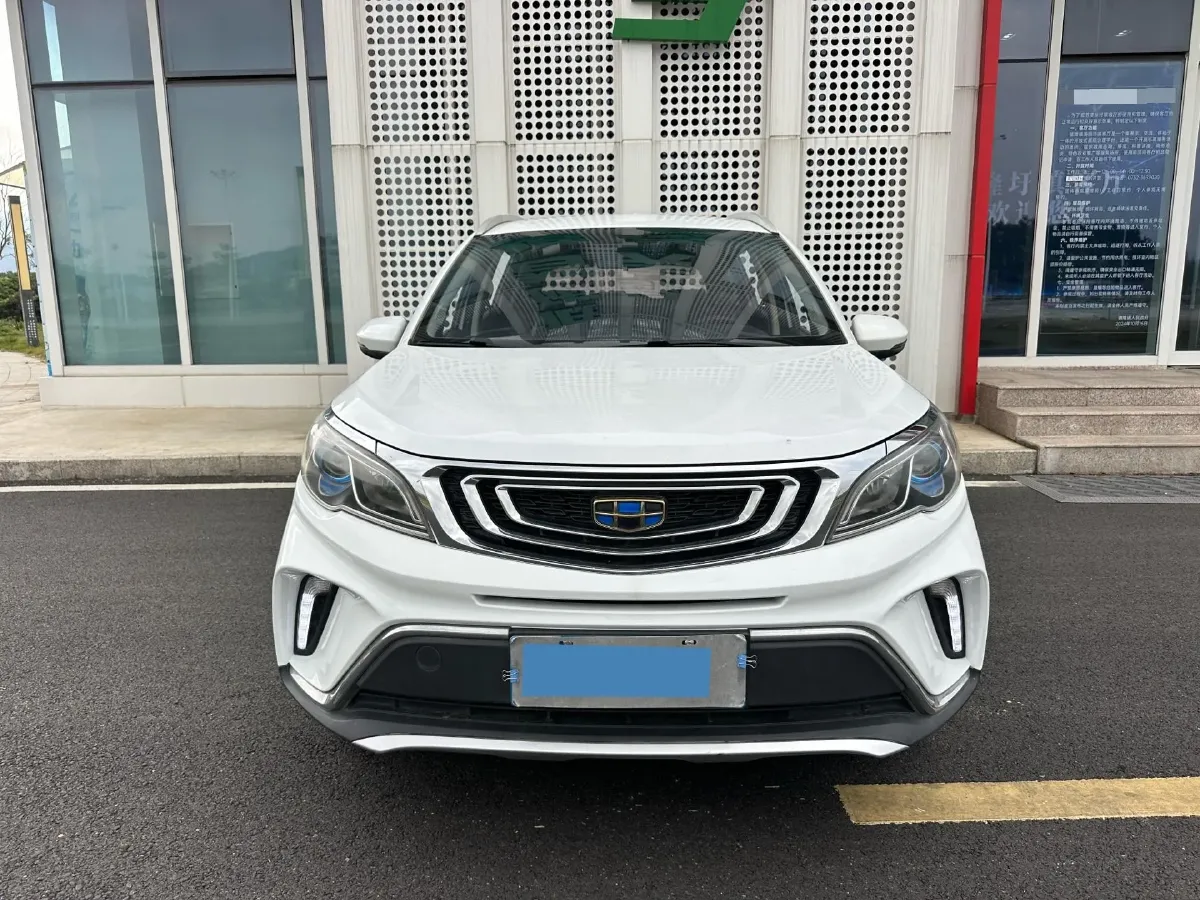 2017 Geely Vision X3 1.5L 102HP L4 5MT,autocango,china used car exporter,china ev exporter,chinese used car exporter,chinese used ev exporter