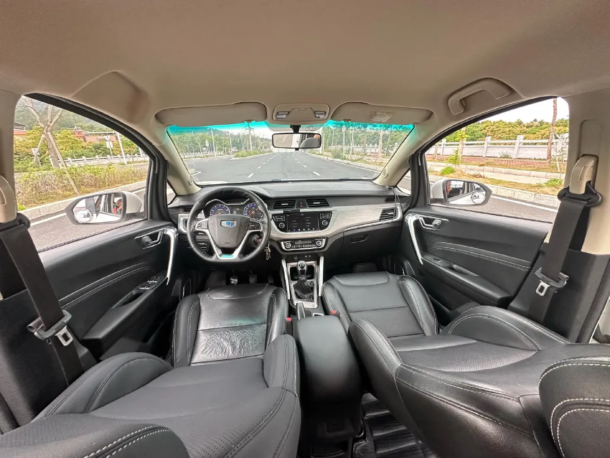 2017 Geely Vision X3 1.5L 102HP L4 5MT,autocango,china used car exporter,china ev exporter,chinese used car exporter,chinese used ev exporter