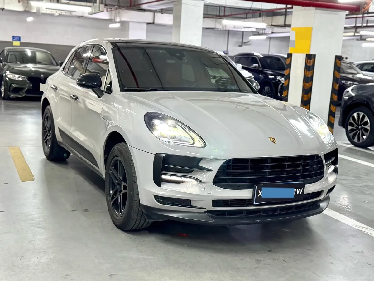 2018 Porsche Macan 2.0T 252HP L4 7DCT,autocango,china used car exporter,china ev exporter,chinese used car exporter,chinese used ev exporter