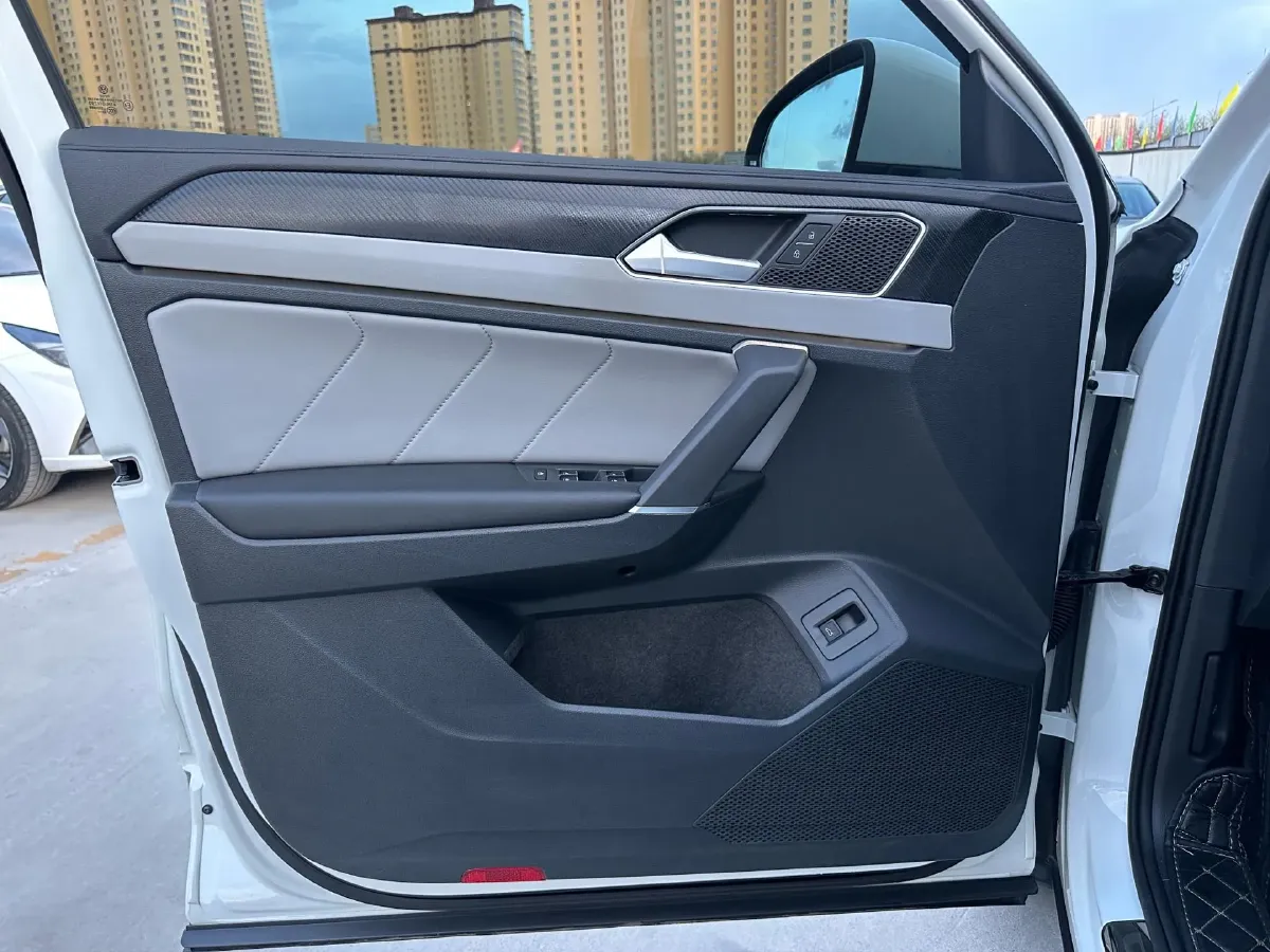 2023 Volkswagen Tayron 1.4T 150HP L4 7DCT,autocango,china used car exporter,china ev exporter,chinese used car exporter,chinese used ev exporter