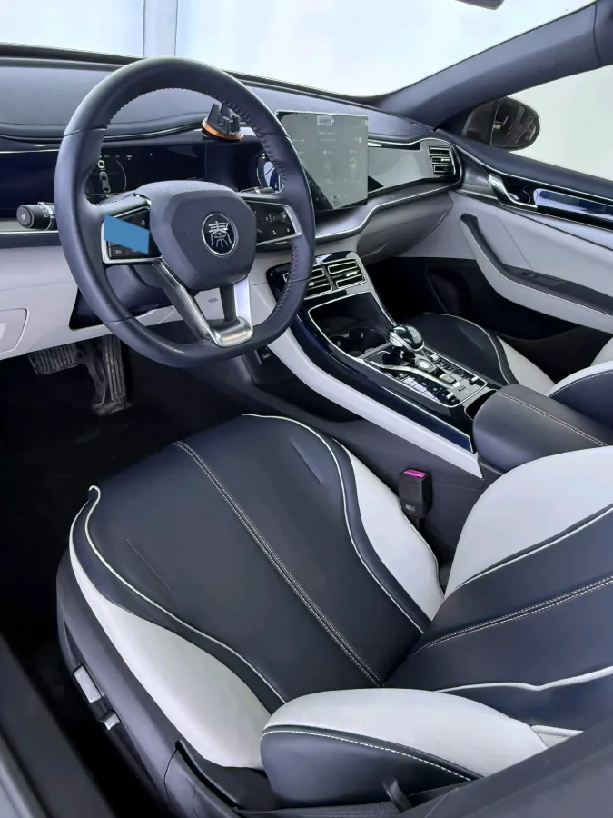 2021 Haval F7 1.5T 169HP L4 7DCT,autocango,china used car exporter,china ev exporter,chinese used car exporter,chinese used ev exporter